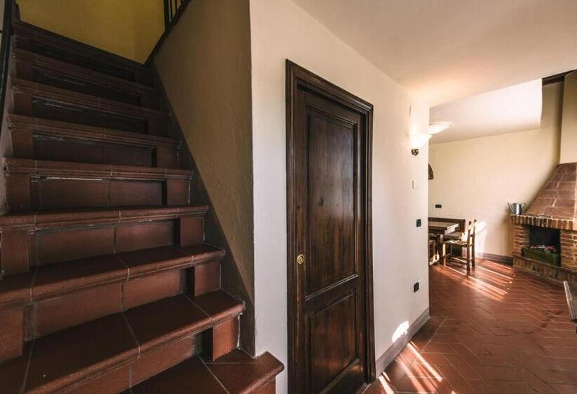 Апартаменты 3 Спальни, Tenuta Quarrata