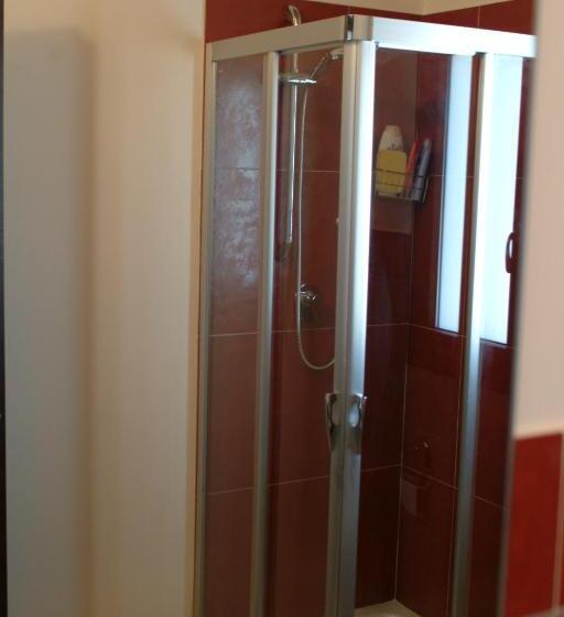 اتاق استاندارد با چشم‌انداز باغ, Terre Iblee Resort