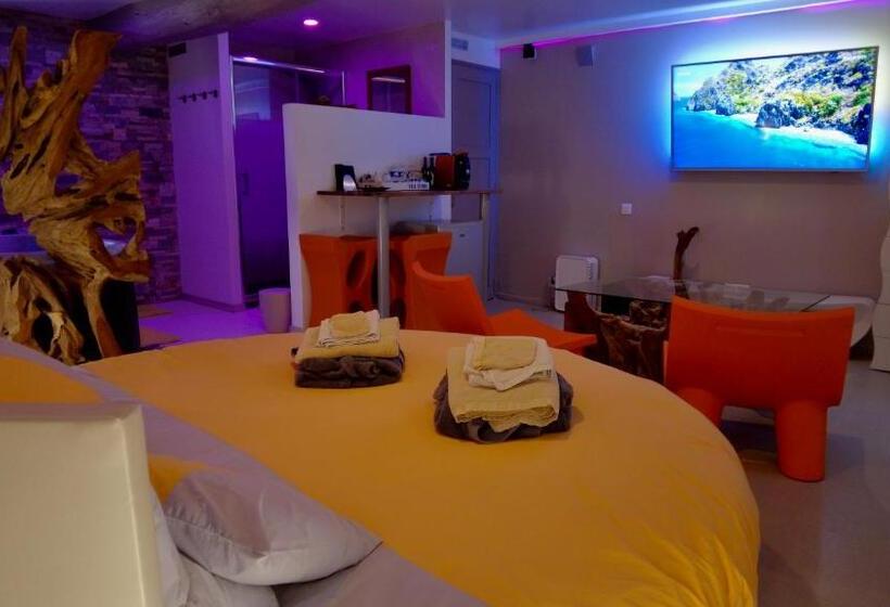 Люкс, Domaine De La Besnerie Gites Avec Spa Privatif à 10 Min Du Mont St Michel