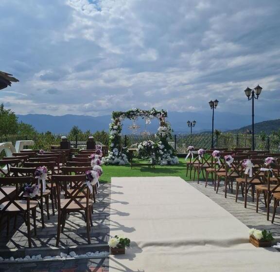 Семейный Номер, Leshtenski Rai Guest House