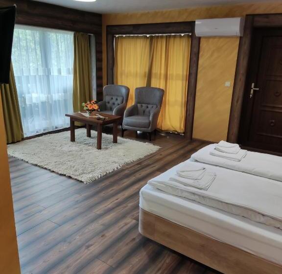 Номер Deluxe с Гидромассажем, Leshtenski Rai Guest House