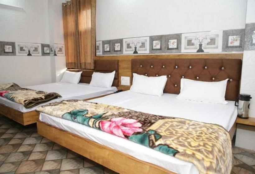 Quarto Familiar, Al Sharif Manzil 90 Mtrs From Dargah