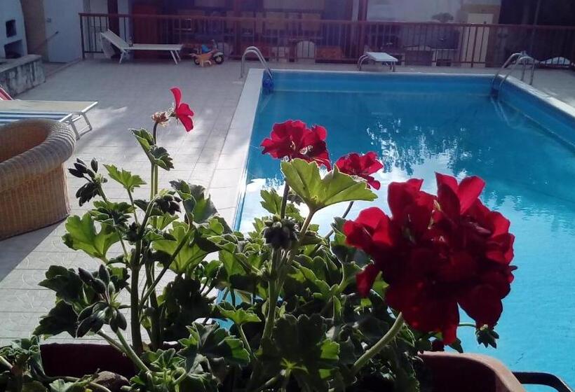 اتاق لوکس خانوادگی, Villa Giulia Tonnara Di Bonagia