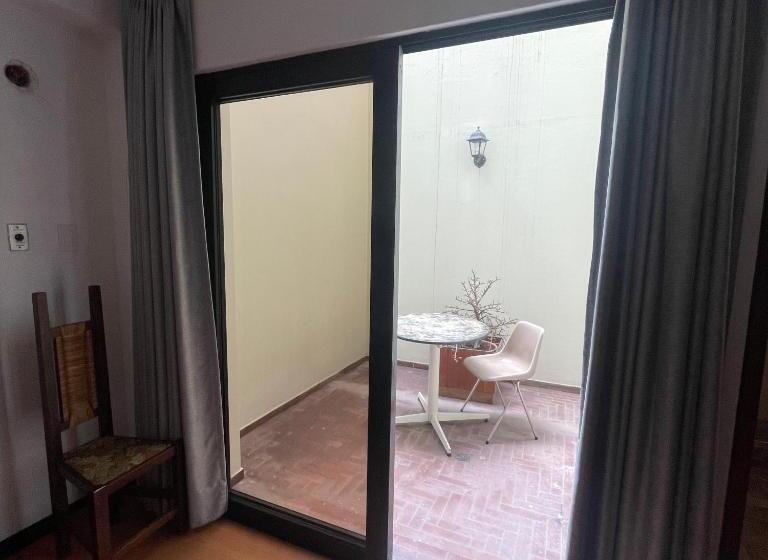 Comfort room with terrace, El Plaza Centro De Lima