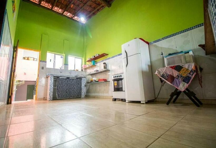 Quarto Triplo Estandar, Hostel Zig Zag Suítes