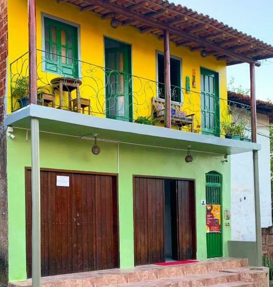 Quarto Triplo Estandar, Hostel Zig Zag Suítes