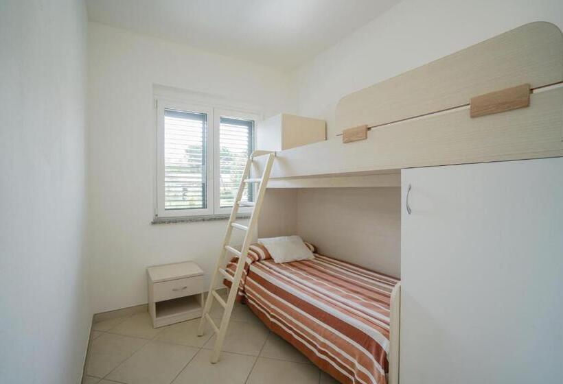 آپارتمان 1 خوابه, Villaggio Residence Emmesse