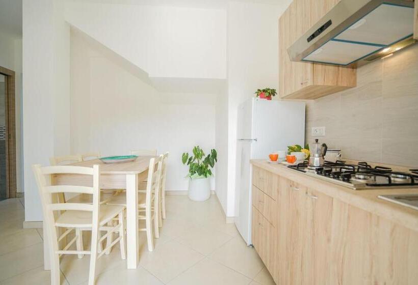 آپارتمان 1 خوابه, Villaggio Residence Emmesse