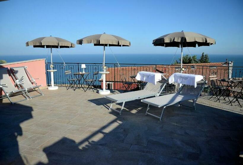 스탠다드 룸 킹사이즈 침대, L Orizzonte Relais Sirolo