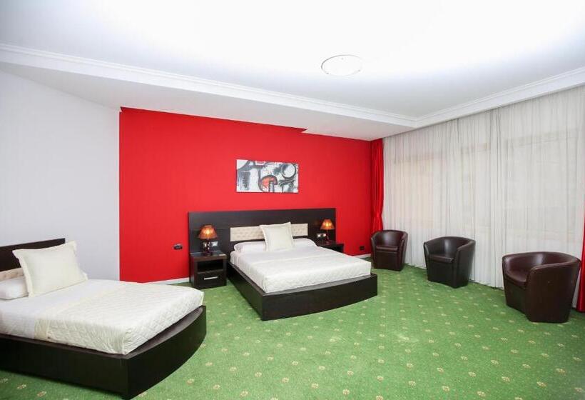 اتاق استاندارد سه نفره, Brooklyn Vlore