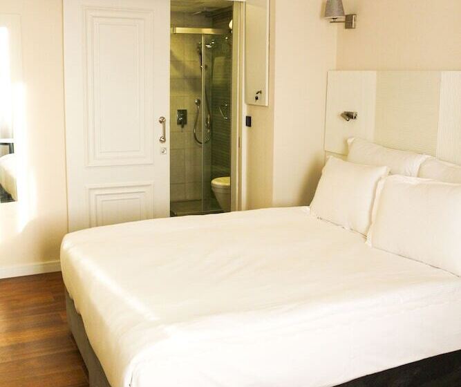 Трехместный Номер Superior, Mitte Port Hotel Konak Izmir