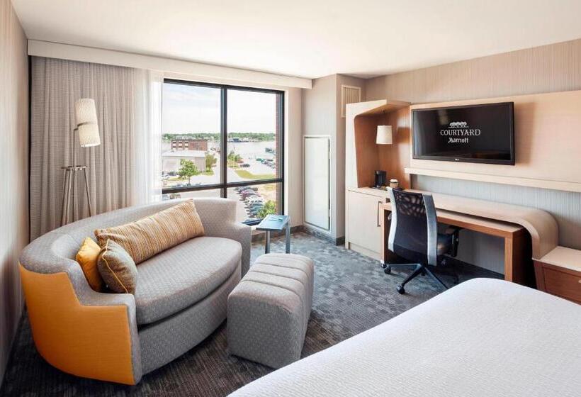 Стандартный Номер Кровать Кинг, Courtyard By Marriott Portland Downtown/waterfront