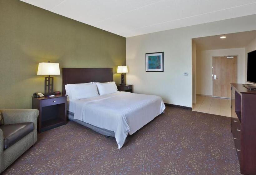 适合残疾人士使用的带超级大床的标准间, Holiday Inn Express & Suites Geneva Finger Lakes, An Ihg