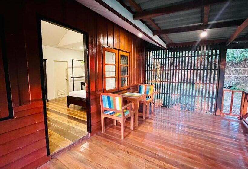 Семейный Номер Вид на Сад, Marina Resort Koh Phayam Ranong