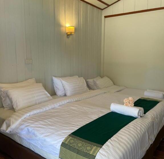 Бунгало Стандарт Вид на Море, Marina Resort Koh Phayam Ranong