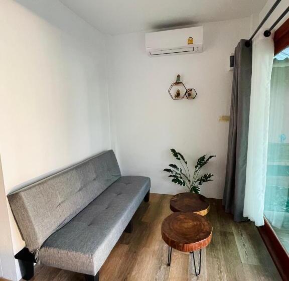 Люкс Кровать Кинг, Marina Resort Koh Phayam Ranong