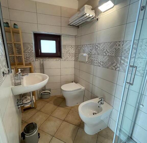 اتاق استاندارد, B&b Sacca