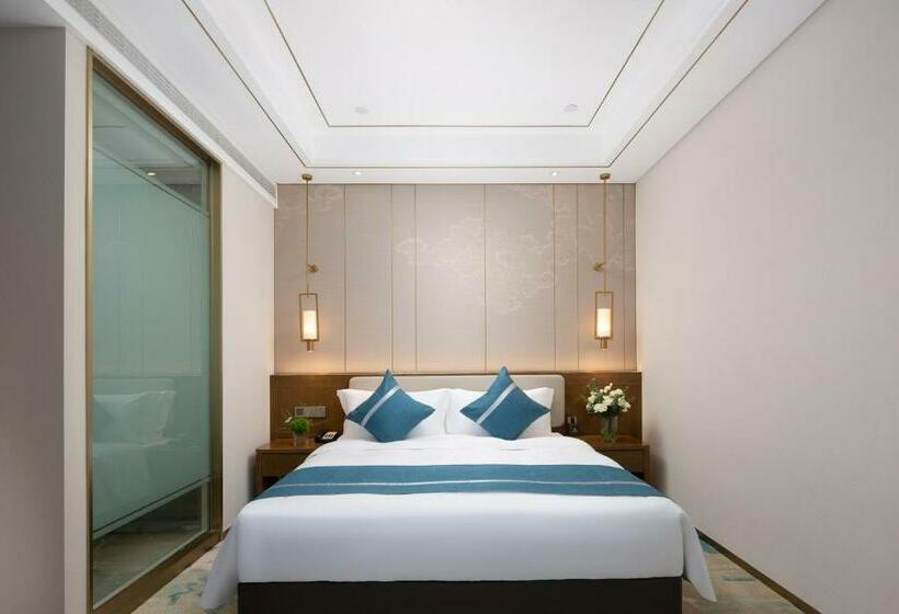 اتاق سوپریور, Luzhou Jianguo