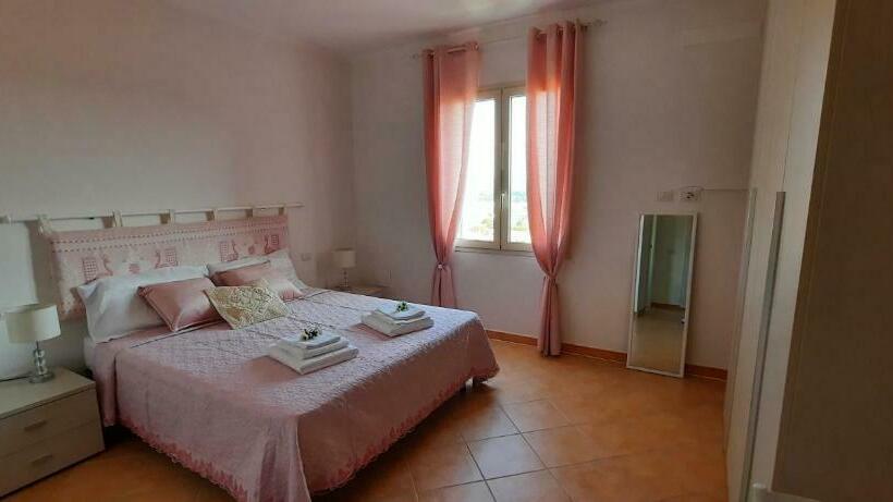 اتاق لوکس با چشم‌انداز دریا, B&b Monte Becco
