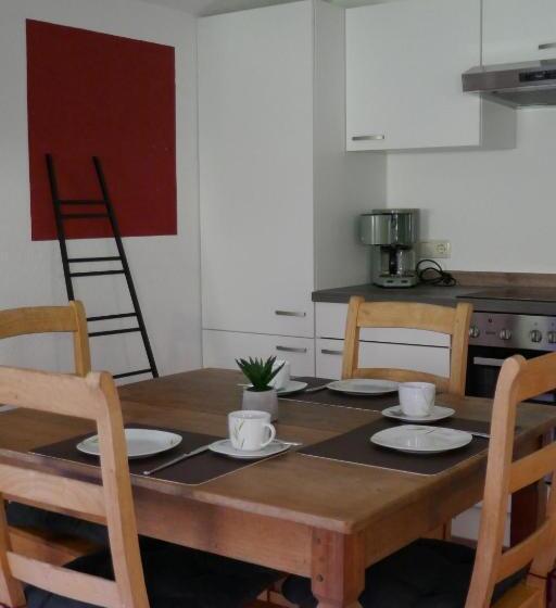 Апартаменты 1 Спальня, Pension & Ferienwohnungen Haus Edelweiß