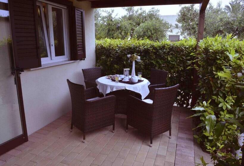 بانگلوی استاندارد, Green Paradise Resort