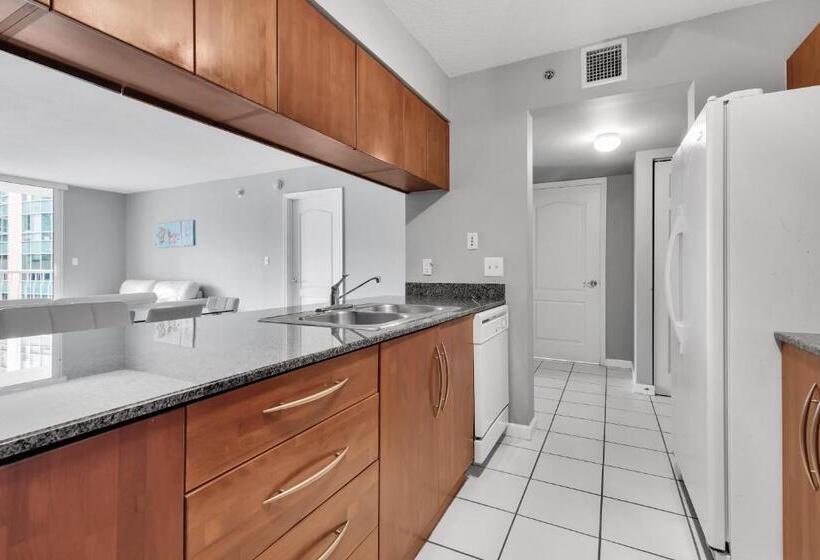 스위트, Elite Brickell Studio On The Bay