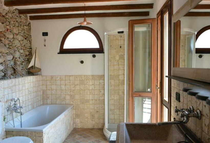 Номер Deluxe с Балконом, La Casa Di Giobatta