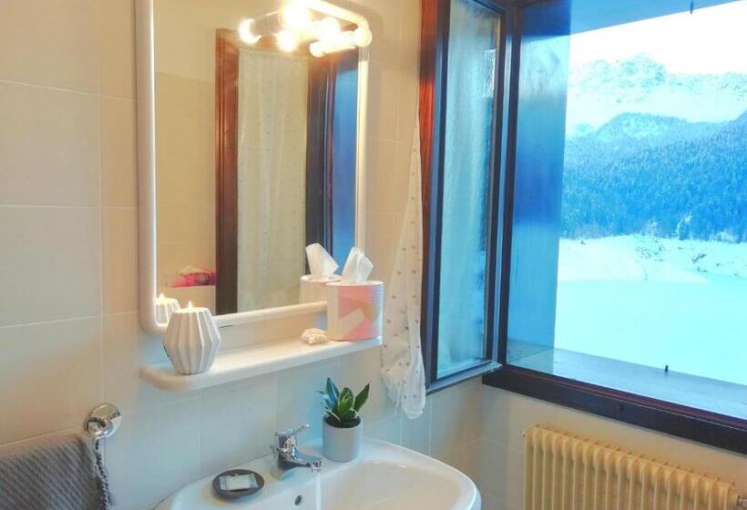 Семейный Номер, Elison On The Lake B&b