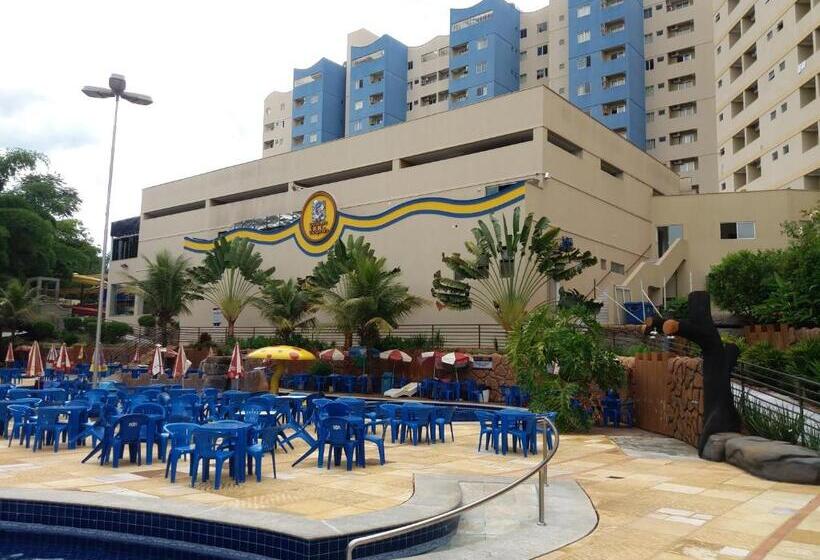 סוויטה, Golden Dolphin Grand