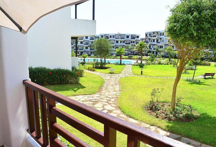 Номер Стандарт Вид на Бассейн, Mirador Golf Appart