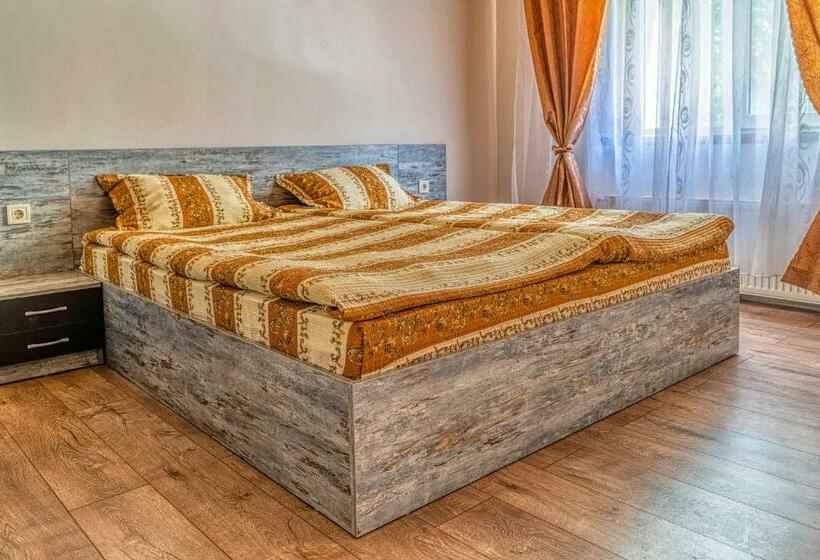 Номер Стандарт, къща за гости   крушун