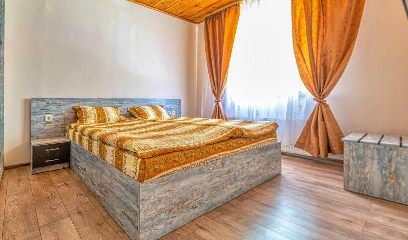 Номер Стандарт, къща за гости   крушун