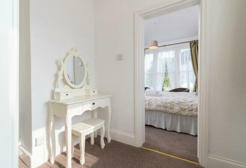 Номер Deluxe, Dolafon Guest House