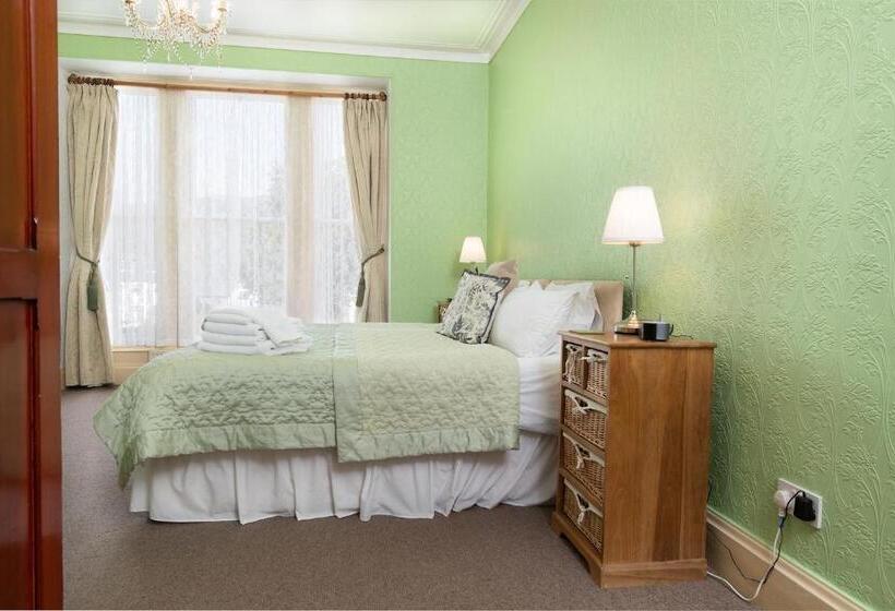 Номер Deluxe, Dolafon Guest House