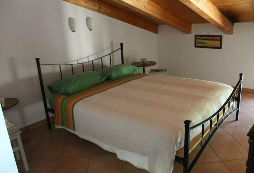 Номер Стандарт, B&b Da Mariella