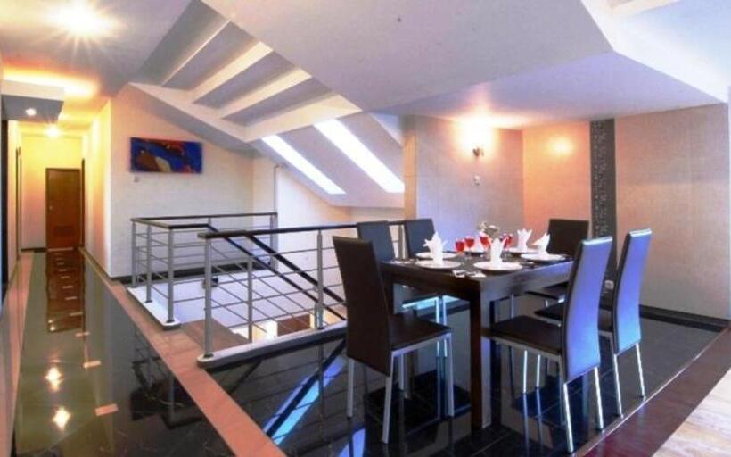 Номер Deluxe, Rumah Tawa Hotel Syariah