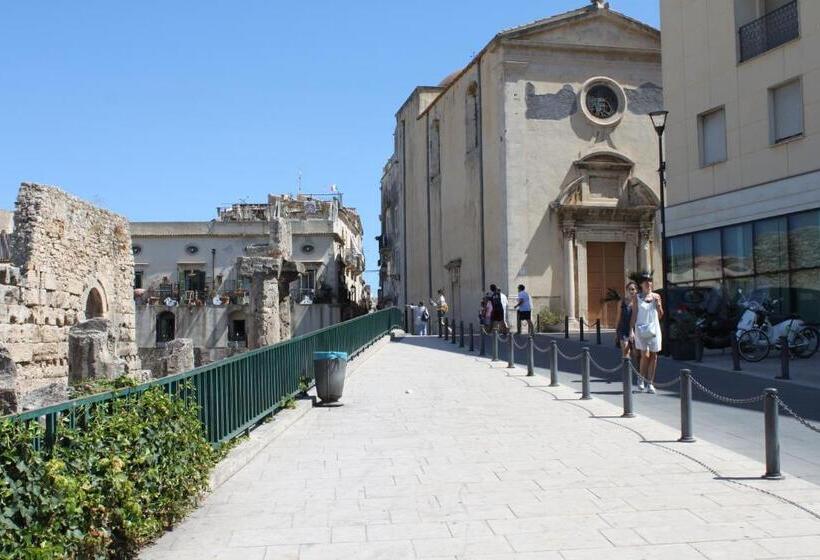 Escritório Deluxe, Residence Emozioni Ortigia