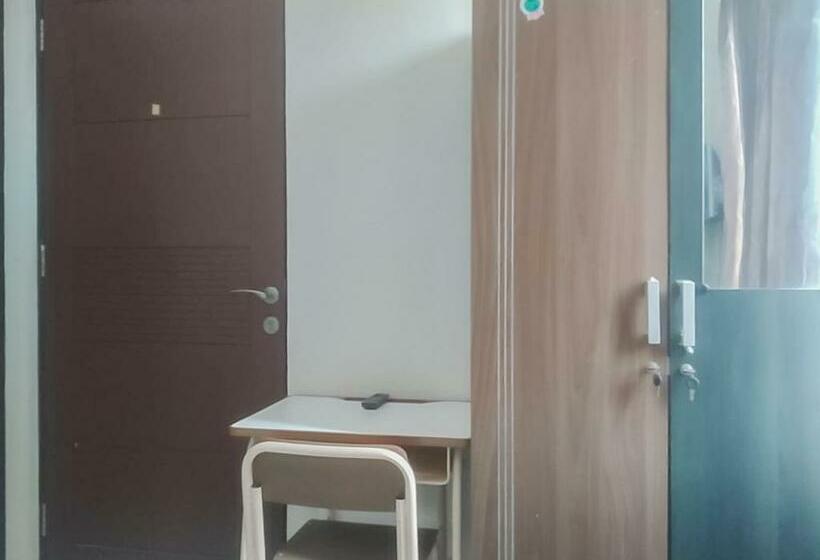 Номер Стандарт Индивидуальный, Colombus Residence Karawang Mitra Reddoorz