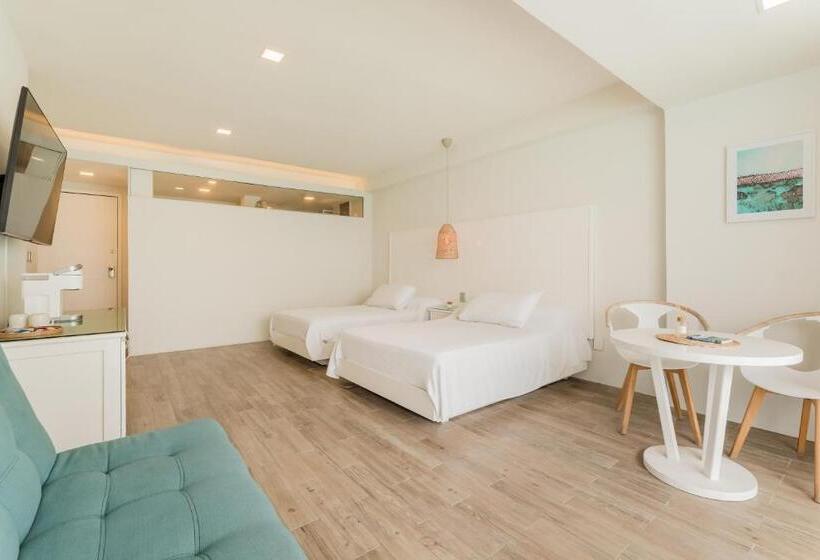 Standard Studio Sea View, The Ocean Vibes Suites By Casa Paraiso