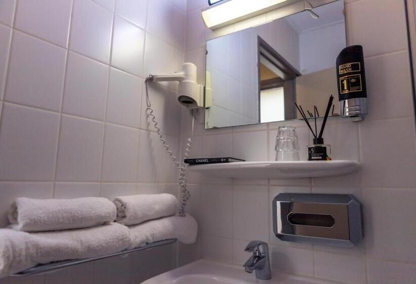 Номер Deluxe с Балконом, Boutique Hotel No5