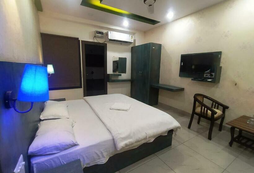 Номер Deluxe, Geeta Residency Haridwar
