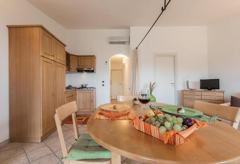 Superior 2-bedroom flat with sea view, Capo Ceraso Family Resort