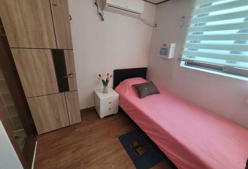 スタンダードシングルルーム, Olive Hostel Myeongdong