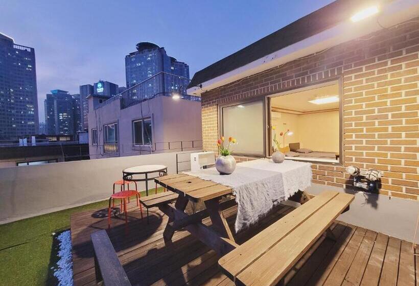 テラス付きスタンダードワンルーム, Olive Hostel Myeongdong