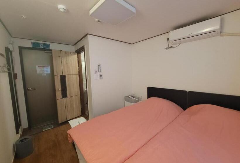 スタンダードルーム, Olive Hostel Myeongdong
