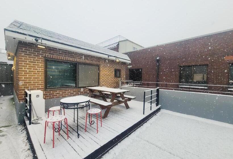 テラス付きスタンダードワンルーム, Olive Hostel Myeongdong