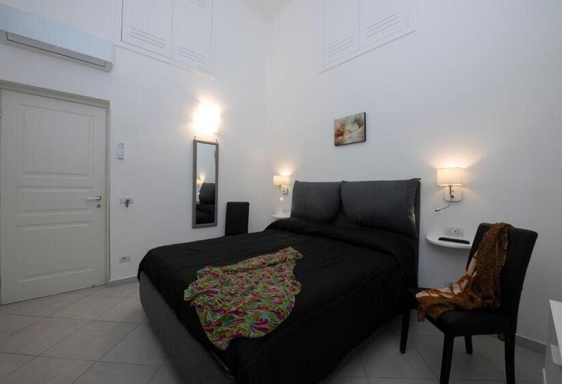 이코노미 룸, Amalfi Casa Angelina