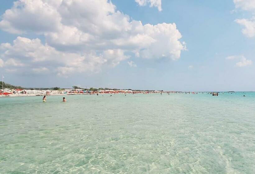 اتاق اکونومی, Scoglio Di Pirro B&b