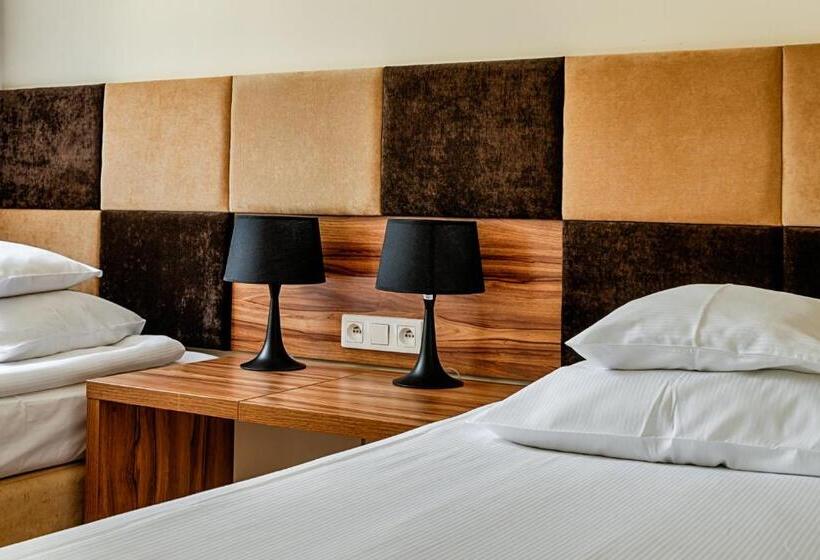 Номер Стандарт, Boutique Hotel S Kwiska   Legnicka