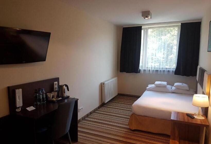 Номер Basic, Boutique Hotel S Kwiska   Legnicka